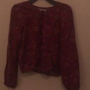 Pink shirt with sleeves